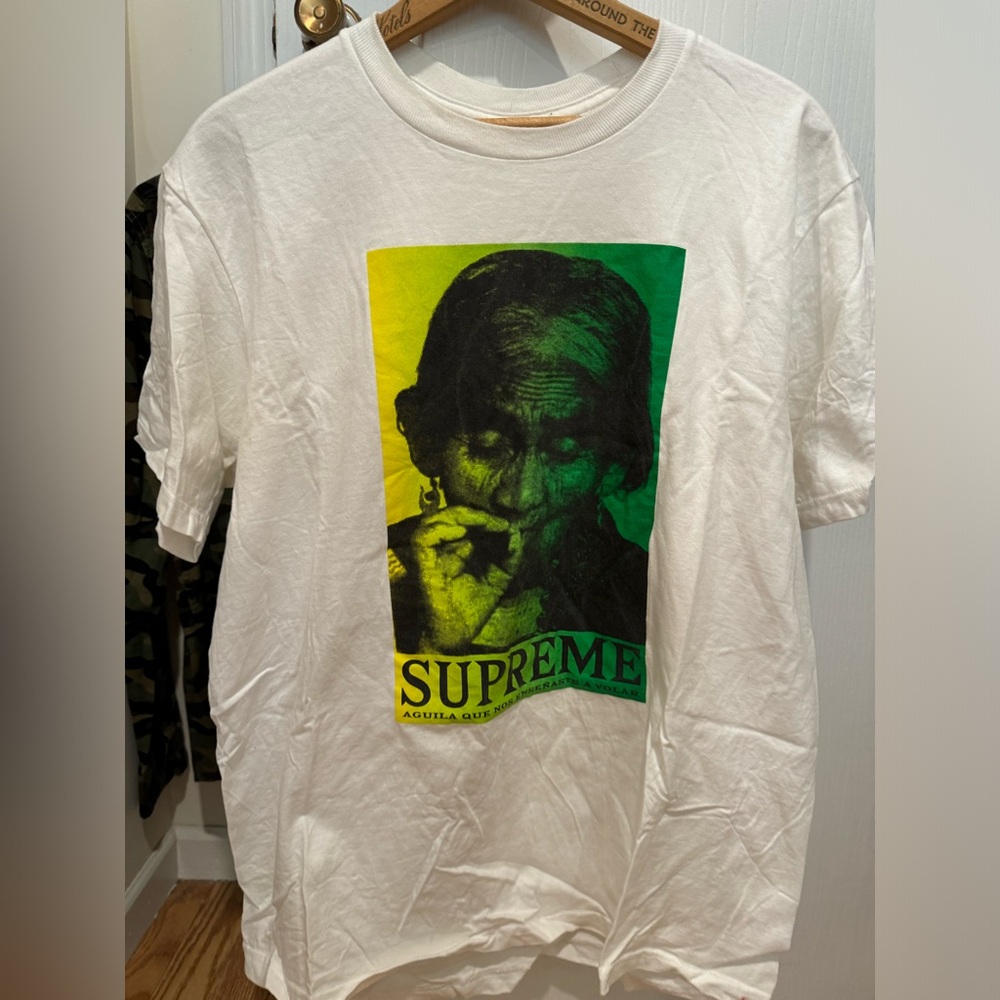 Supreme T shirt